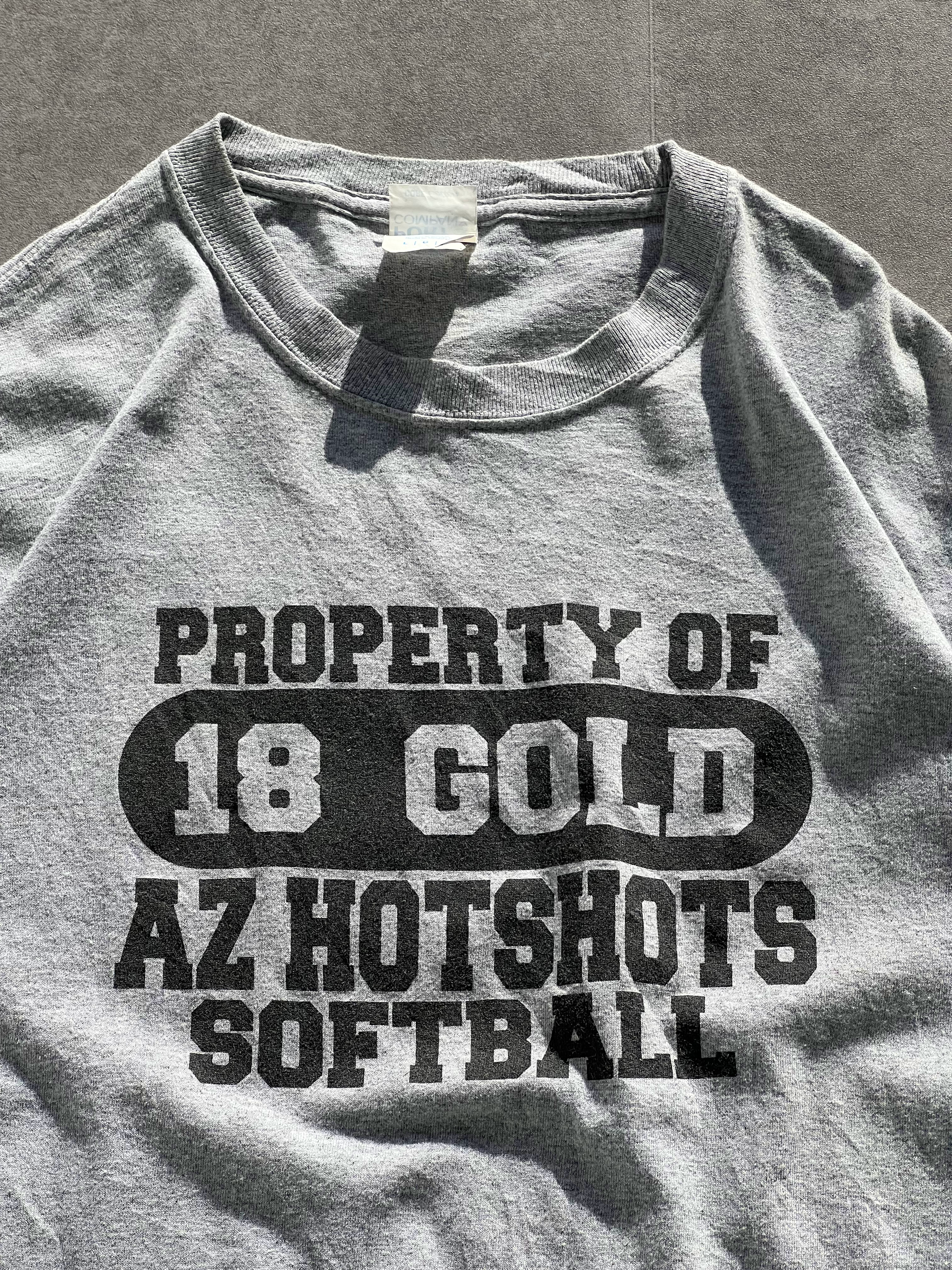 L - Vintage grey tee